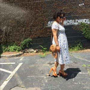 Meet your Posher, Ebony